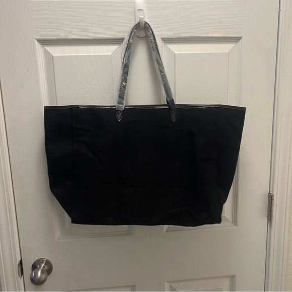 Victoria's Secret Large Sequined Front Tote Bag #11117941 15 x 12 x 8 - Picture 4 of 8